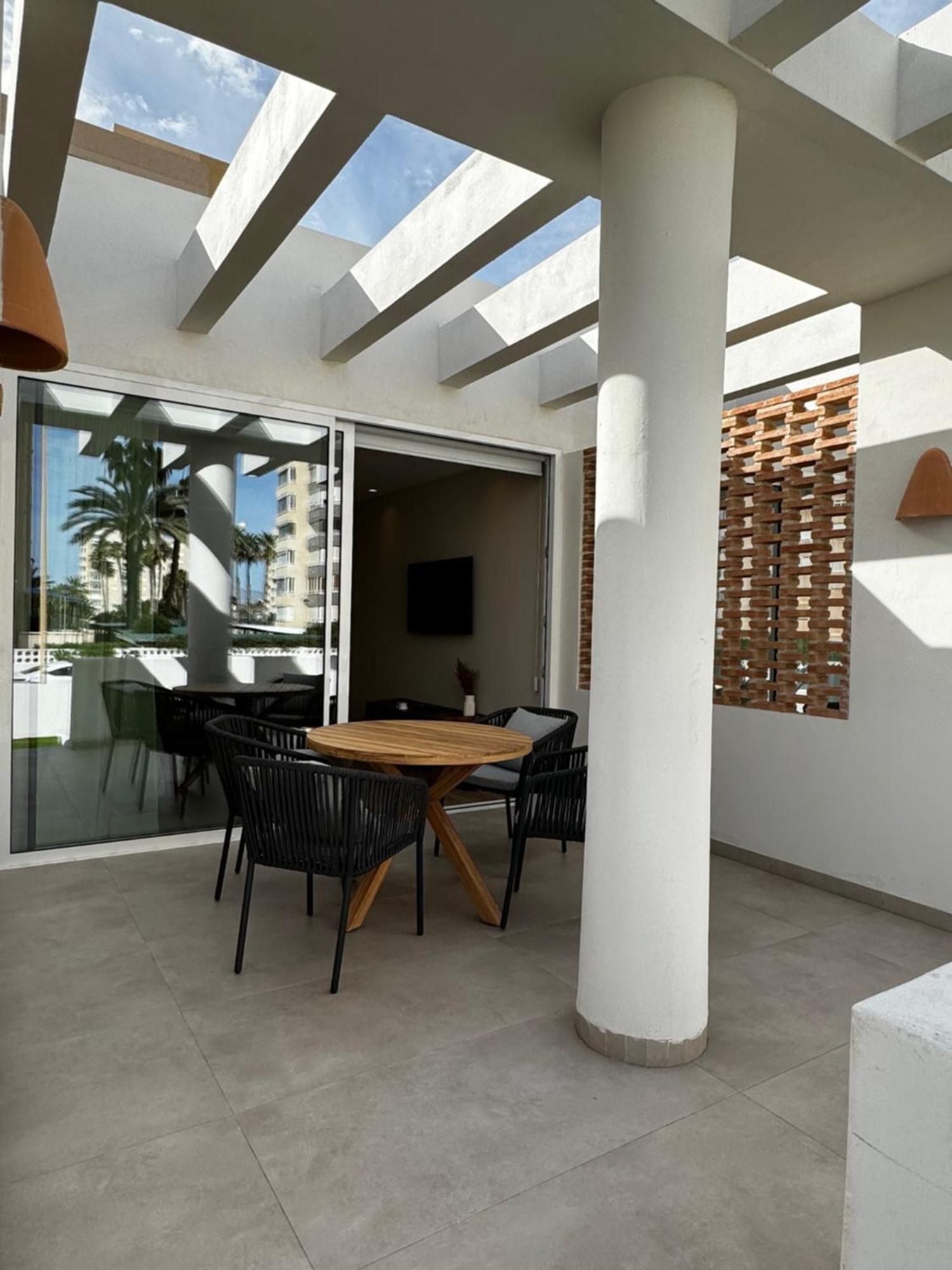 Reyes Catolicos Premium Beach, Playa Urbanova, Alicante Ngoại thất bức ảnh