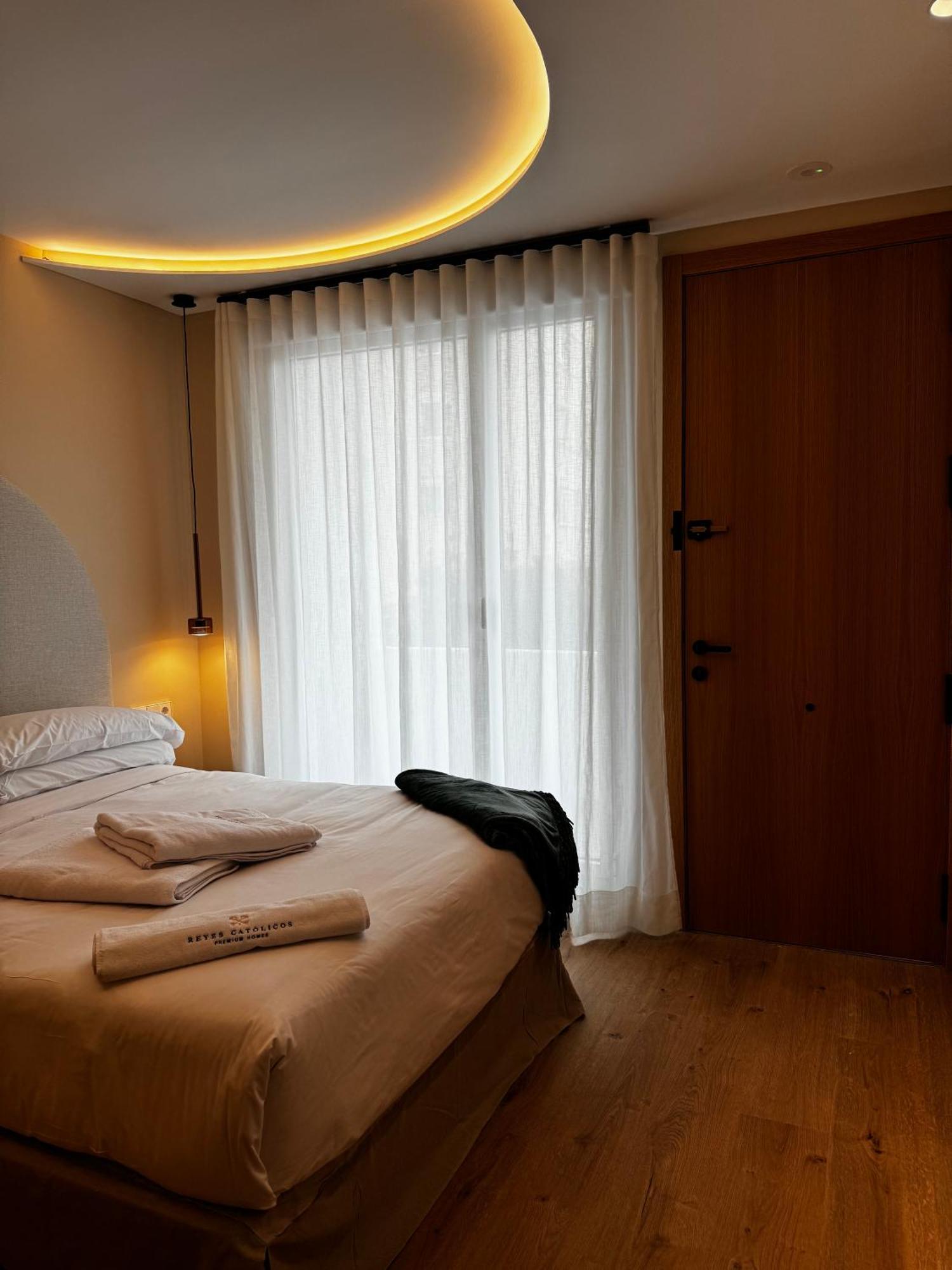 Reyes Catolicos Premium Beach, Playa Urbanova, Alicante Ngoại thất bức ảnh